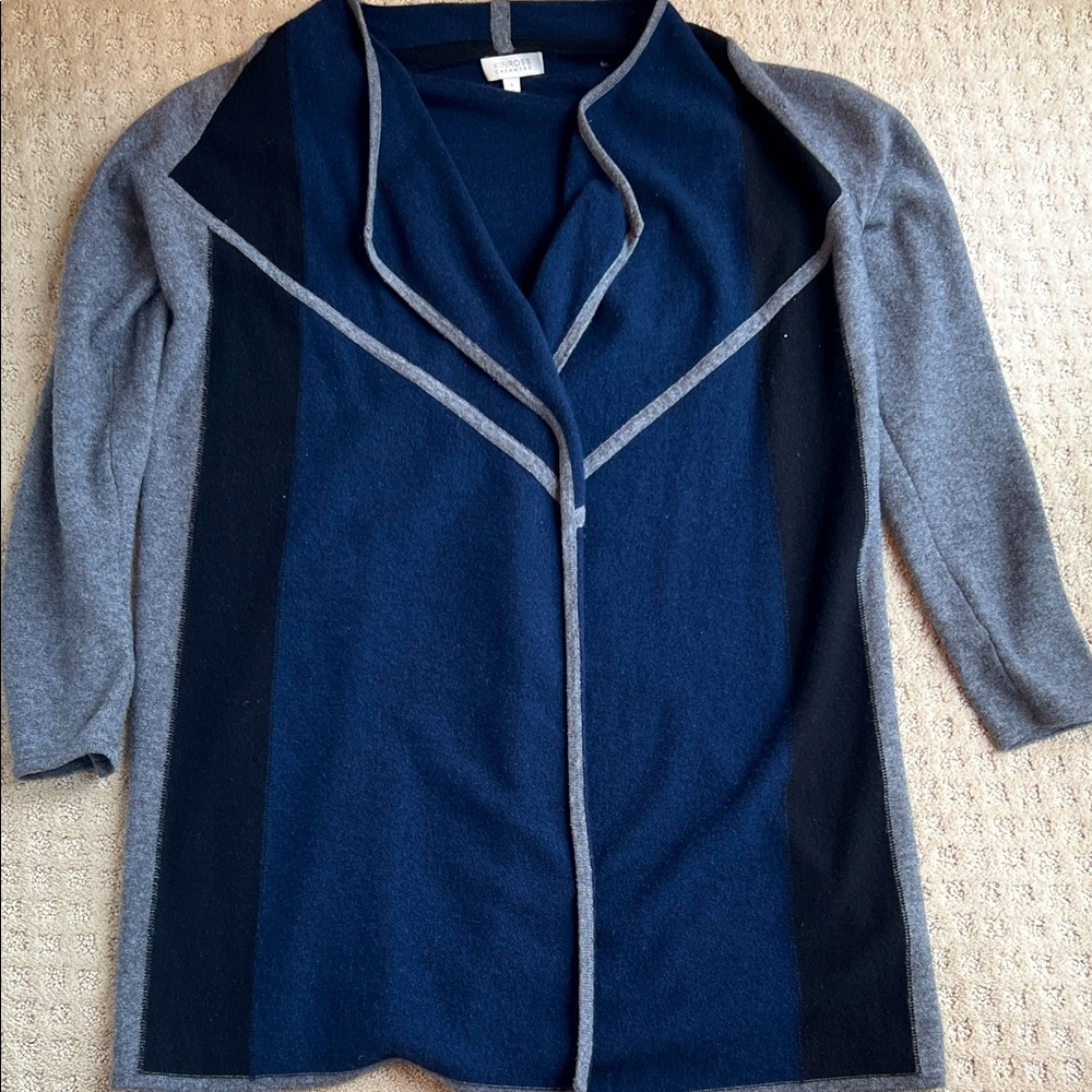 Kinross cashmere long sweater.  Grey, navy and black. Size S